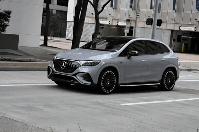 Selling Your Car vs Trade-In: What You Should Know