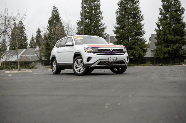Unveiling the 2021 Volkswagen Atlas SE 4Motion with Tech Package: A Testament to Versatility and Comfort