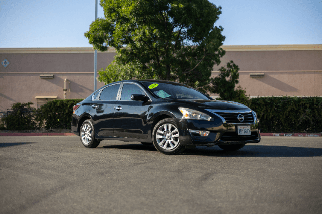 2014 Nissan Altima 2.5 S Sedan: A Reliable Choice for First-Time Buyers in Fresno