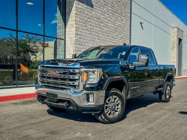WORK TRUCKS, FAMILY PICKUPS AND HEAVY-DUTY OPTIONS